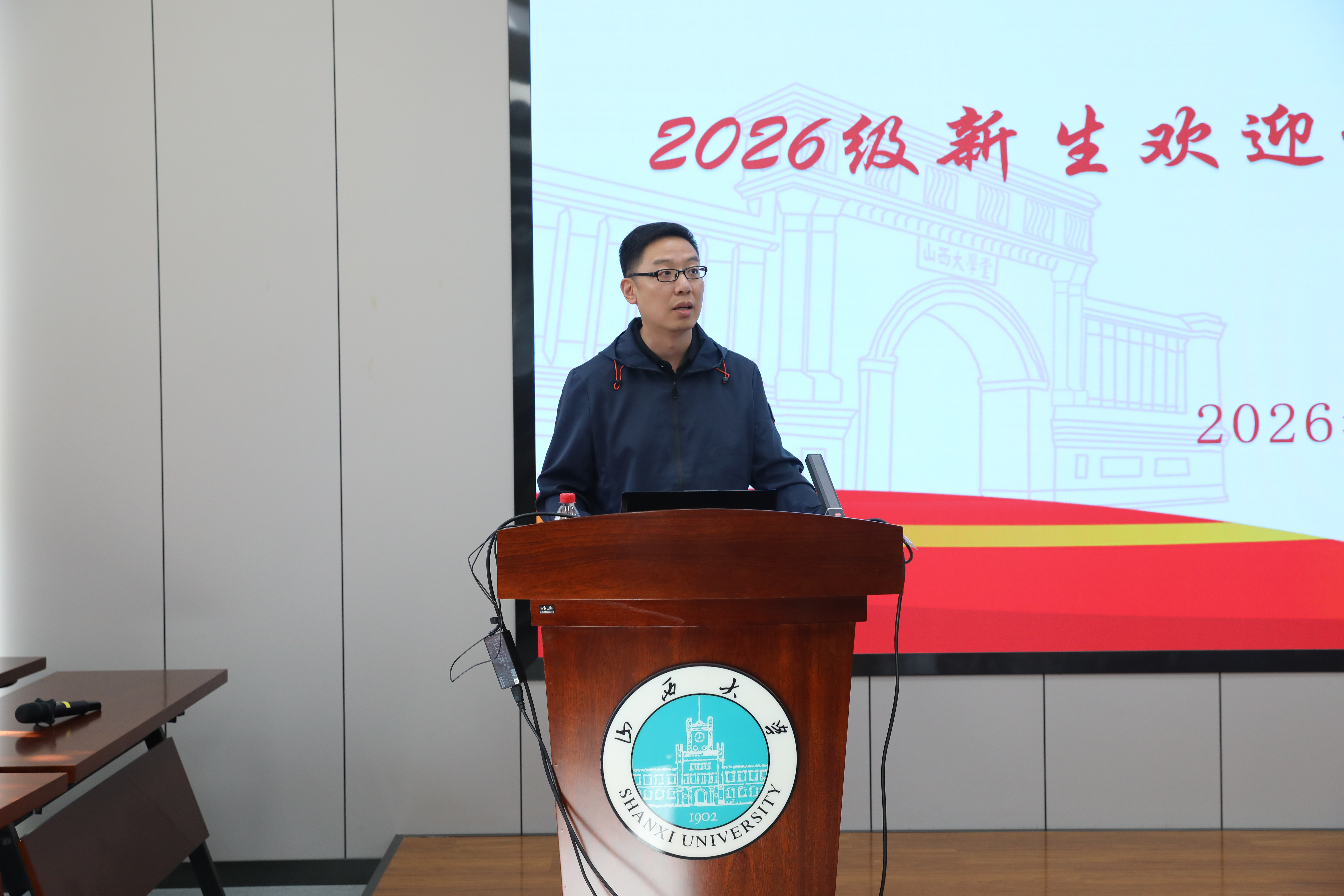 李经理.JPG